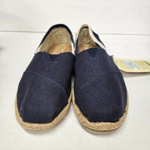 TOMS Women's Classic Canvas, Navy Stripe University